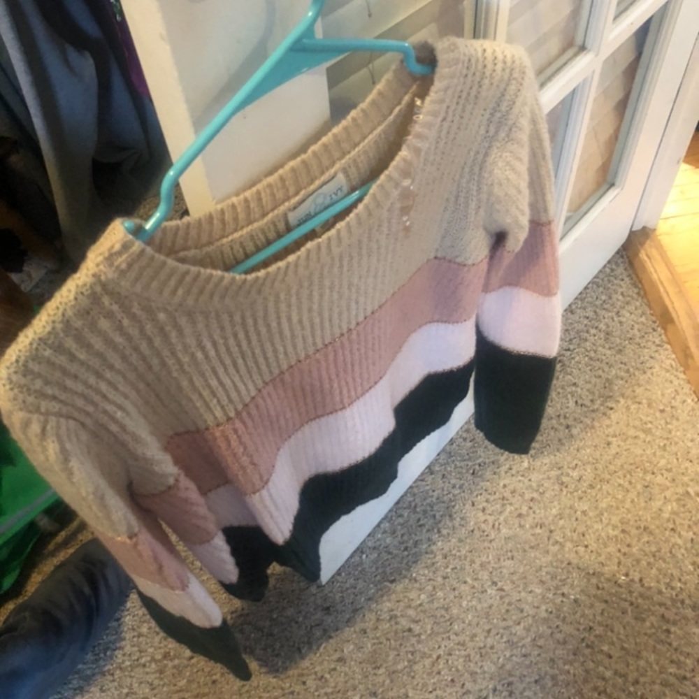 Cute thrown on sweater